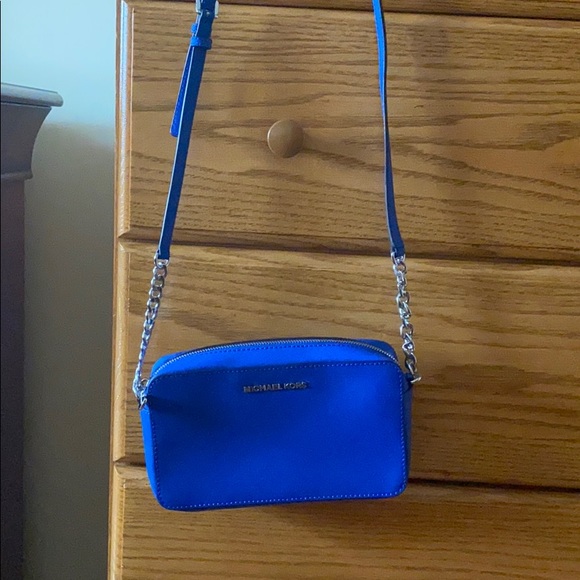 Handbag - Picture 2 of 5